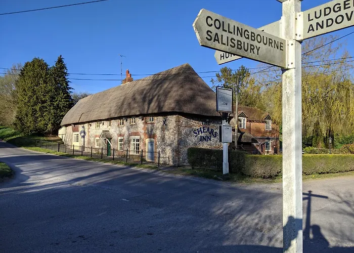 The Shears Inn